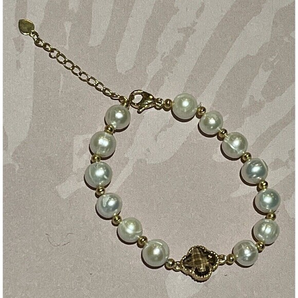 vintage Jewelry - VTG Genuine Fresh Water Pearl Strand Bracelet Smokey Quartz Gold Tone Mob Wife